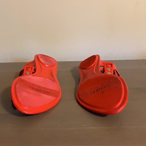 Melissa “Feathers” Red, Blue, and White Jelly Sandals - Women’s Size 7 - Picture 6 of 6